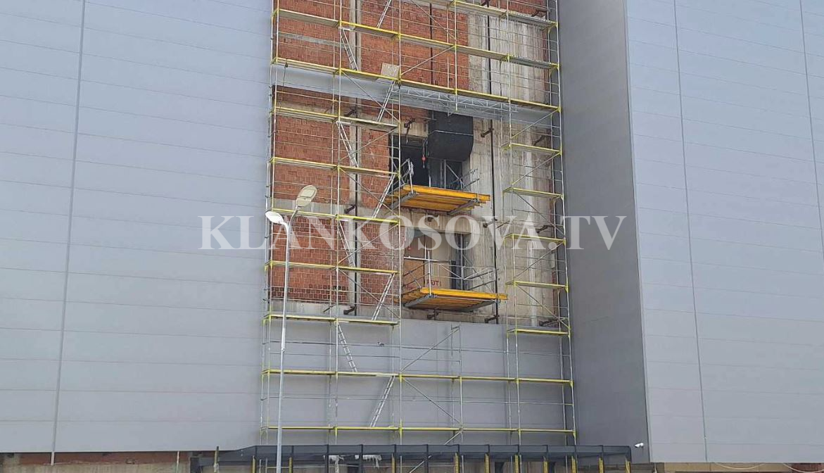 Foto nga Klankosova.tv