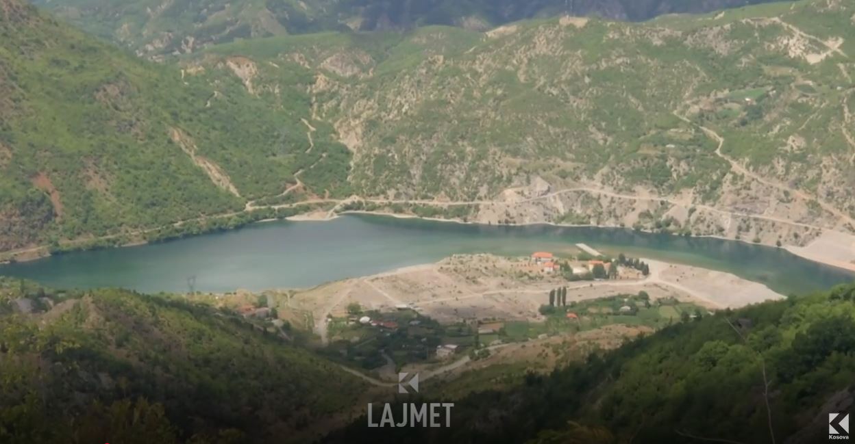 Hekurudha kombëtare: Treni Gjakovë-Shkodër shpëton dy shtete (VIDEO)