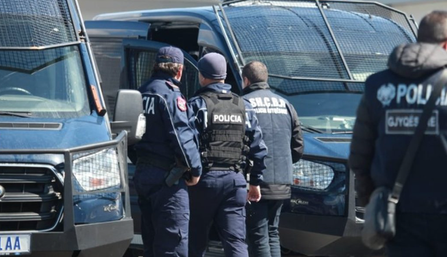 Në kërkim nga autoritetet austriake, ndalohet në Morinë 30-vjeçari nga Presheva