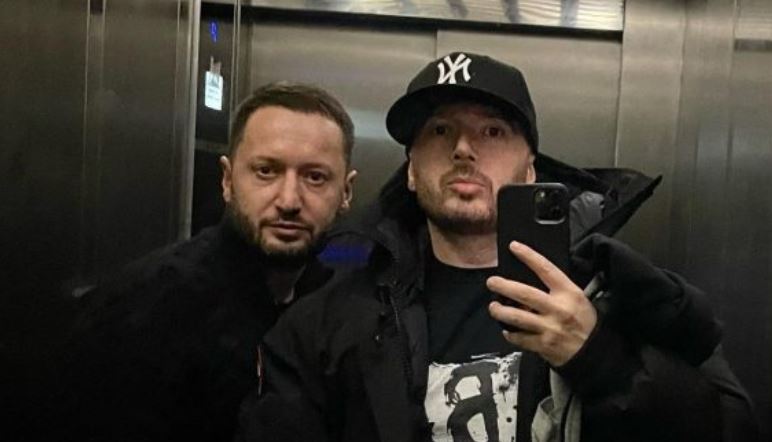 Unikkatili dhe vëllai i tij, Mentori