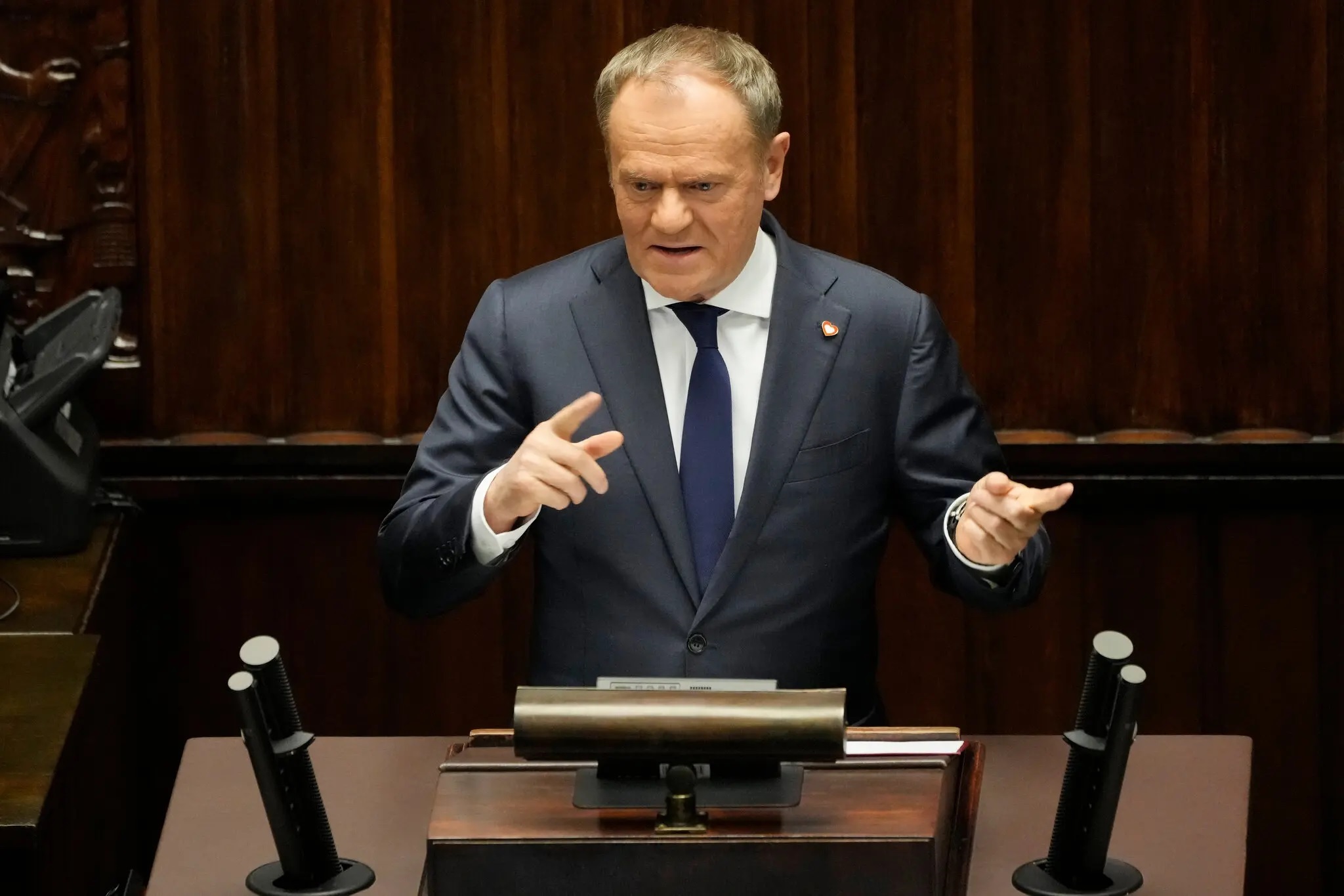 E alarmuar nga Trumpi, Polonia duhet të shikojë opsionet bërthamore – thotë kryeministri Tusk