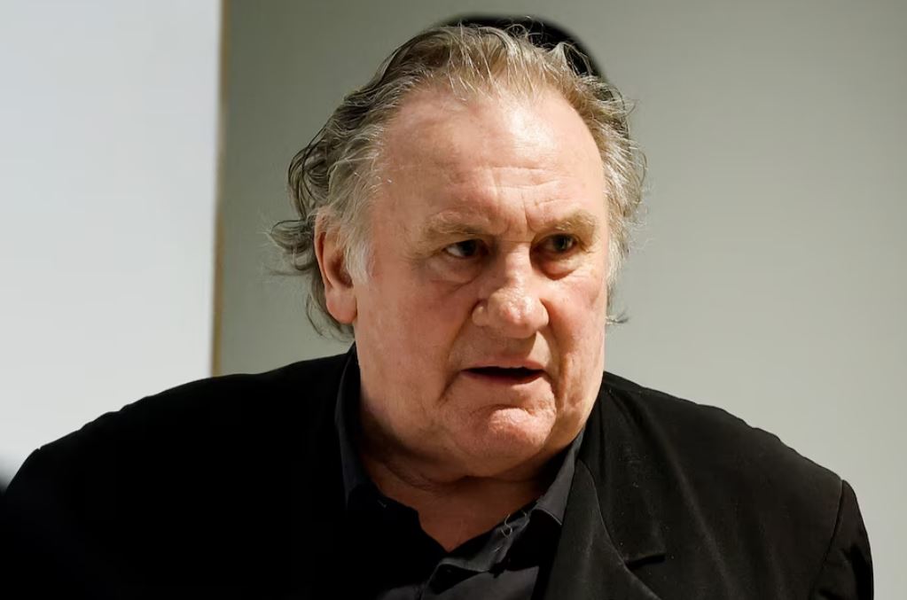 Gjyqi për sulm seksual, aktori francez Depardieu mbërrin në gjykatë