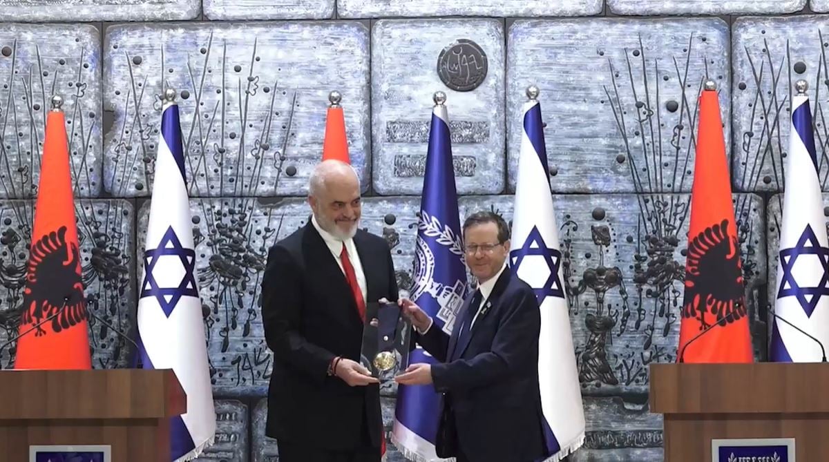 Edi Rama nderohet me medalje presidenciale nga Izraeli, Herzog: Mirënjohës për atë që keni bërë për hebrenjtë