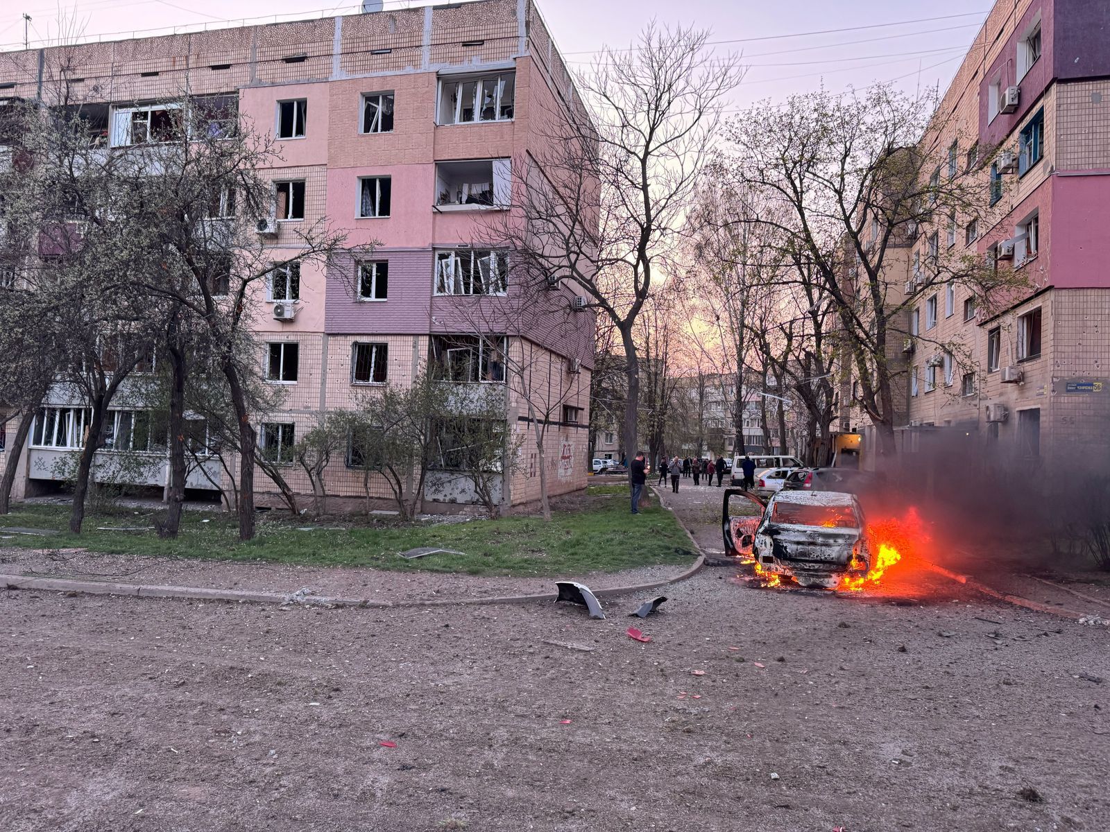 Zelensky thotë se nga sulmi rus në një qytet ukrainas u vranë 14 persona, mes tyre gjashtë fëmijë