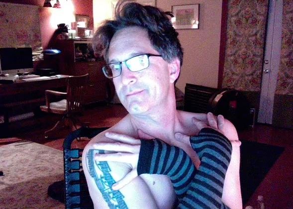 "Jam autoseksual - ndiej tërheqje seksuale ndaj vetes sime", rasti i rrallë i amerikanit
