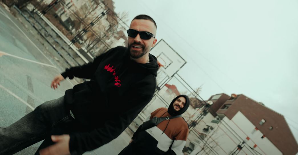 Elinel dhe Lumi B vijnë me “Lojna” (VIDEO)