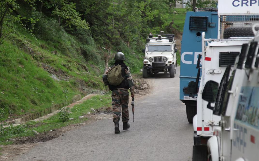 Pakistani bën thirrje për hetim neutral për sulmin në Kashmir, për të cilin India e fajëson atë