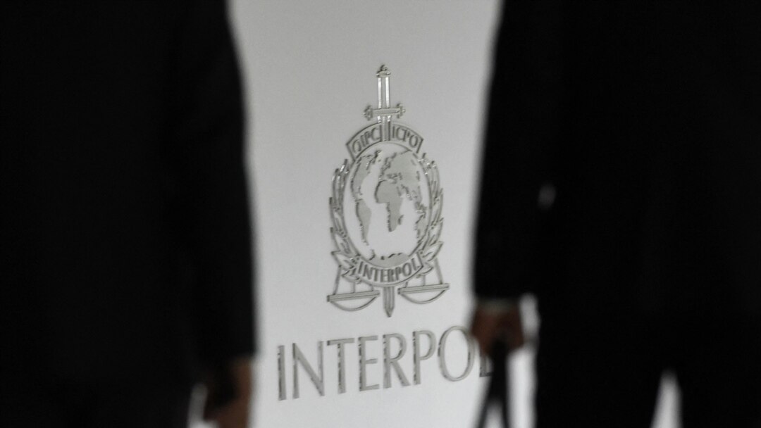 INTERPOL s’e ndryshon vendimin për moslëshimin e fletarrestimeve për Dodikun e Stevandiqin
