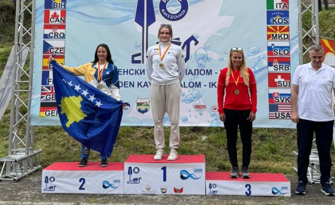 Blandine Xhemailji zë vendin e dytë në garën ndërkombëtare të kajakimit në Shkup