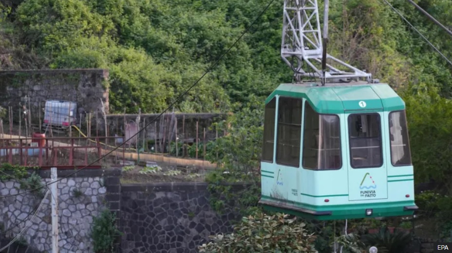 Një çift britanik vdiq nga aksidenti me teleferik në Napoli