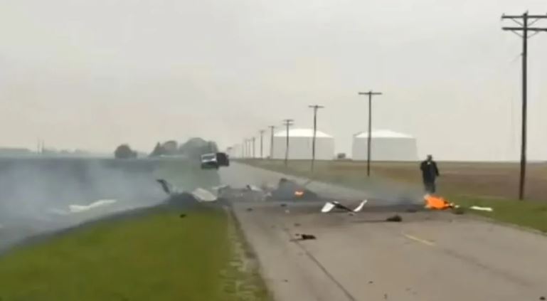 Tragjedia e dytë në ShBA brenda 48 orësh: Rrëzohet aeroplani në Illinois , vdesin katër persona (VIDEO)