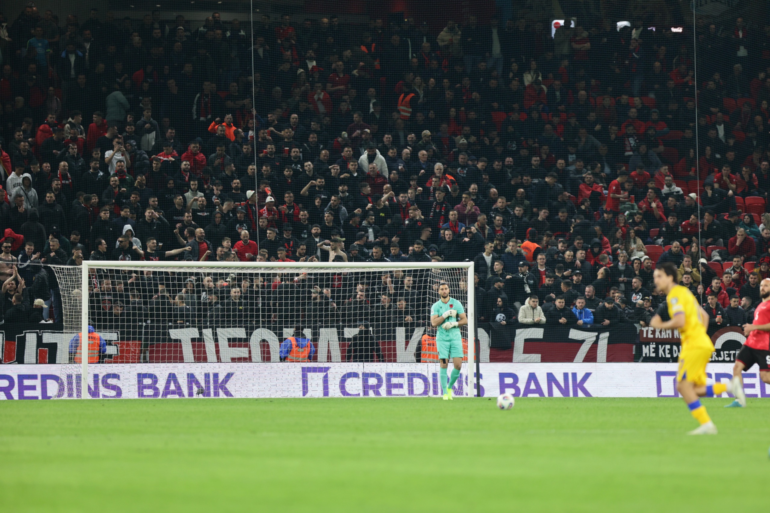 Shqipëria gjobitet me 20 mijë euro nga FIFA, shkak sjellja e tifozëve