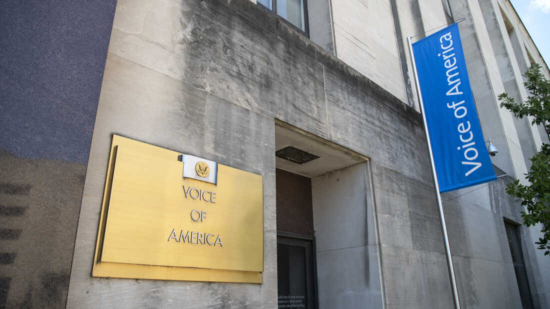 Gjykata urdhëron ndaljen e shuarjes së Zërit të Amerikës