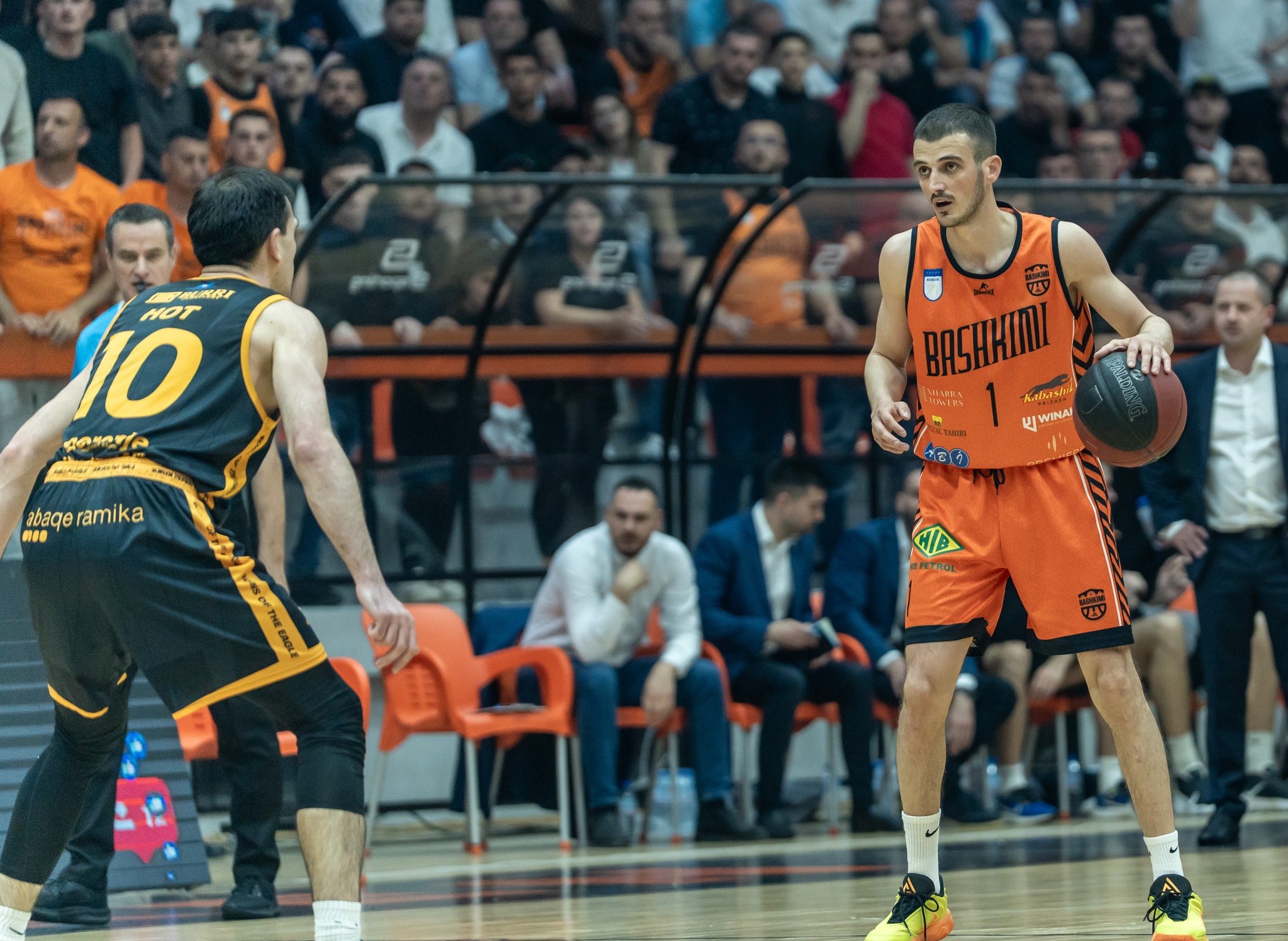 Çereku i tretë i takon Bashkimit
