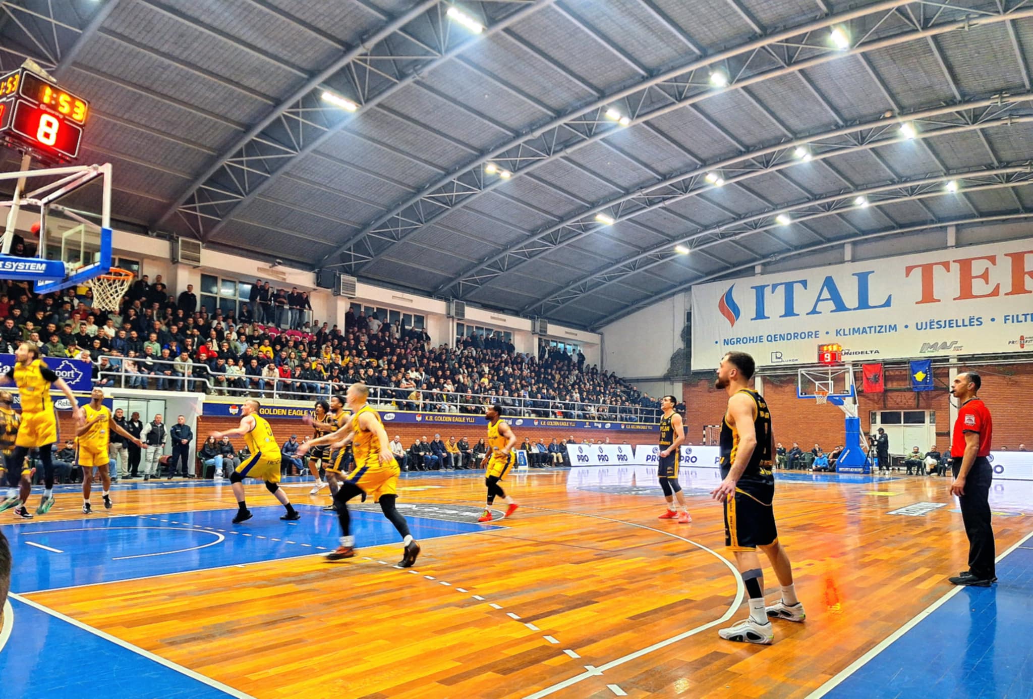 Peja vazhdon të udhëheq edhe pas çerekut të tretë ndaj Yllit