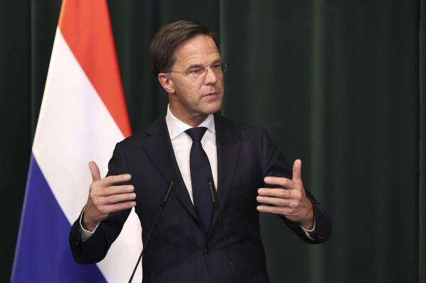 Rutte: Manovrat ushtarake të Kinës janë shqetësuese (VIDEO) 