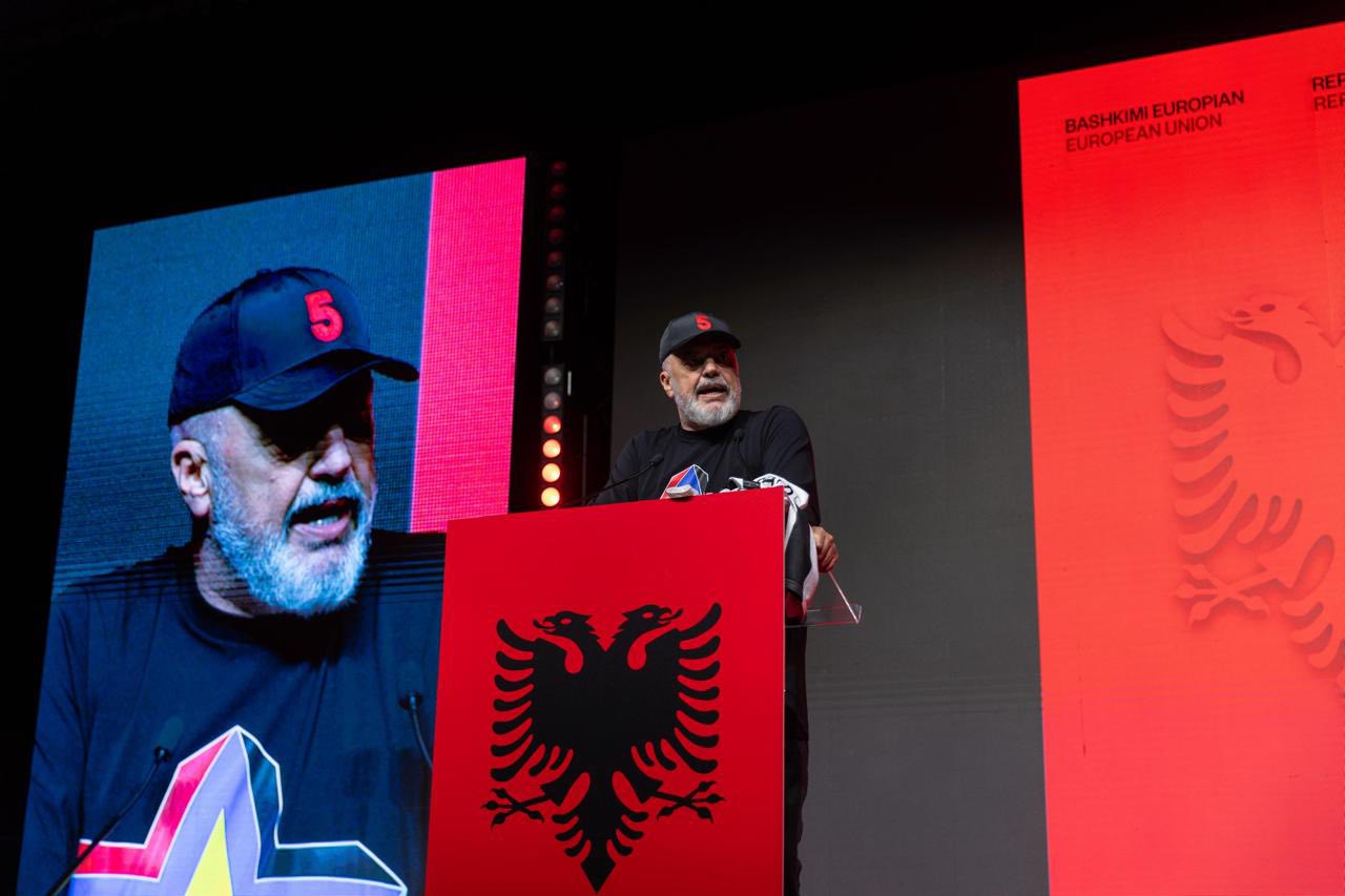 Përdori termin “autizëm politik”, Rama kërkon falje