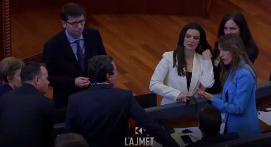 Reagimet e partive: S’pritet paqe nga “kryekuvendarja” Haxhiu (VIDEO)