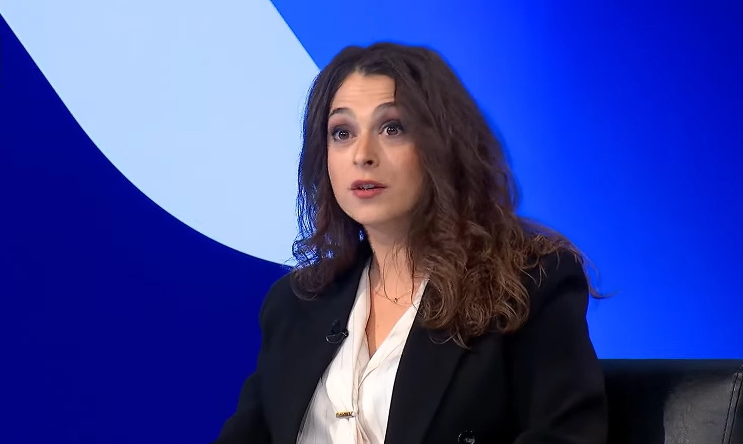 Kica-Xhelili: Bashkëpunimi me Kurtin do të thoshte shkëputje të integritetit njerëzor nga politika (VIDEO)