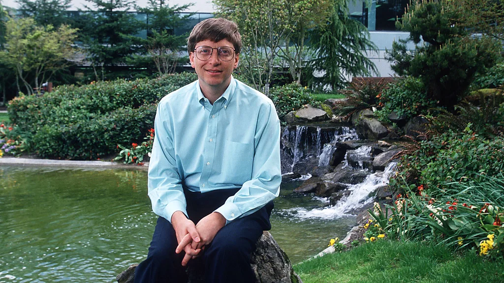 "Kjo është epoka e informacionit": Si themeluesi i Microsoft Bill Gates përshkroi epokën e re të internetit në 1993
