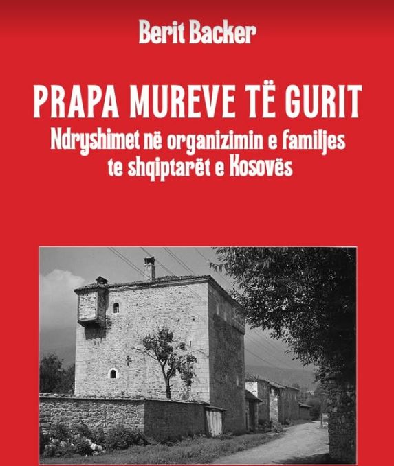 Vepra e Berit Backer "Prapa mureve të gurit" vjen në gjuhën shqipe