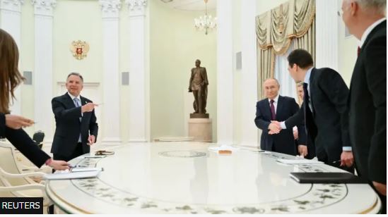 Takimi Witkoff-Putin ishte konstruktiv, thotë këshilltari i presidentit rus