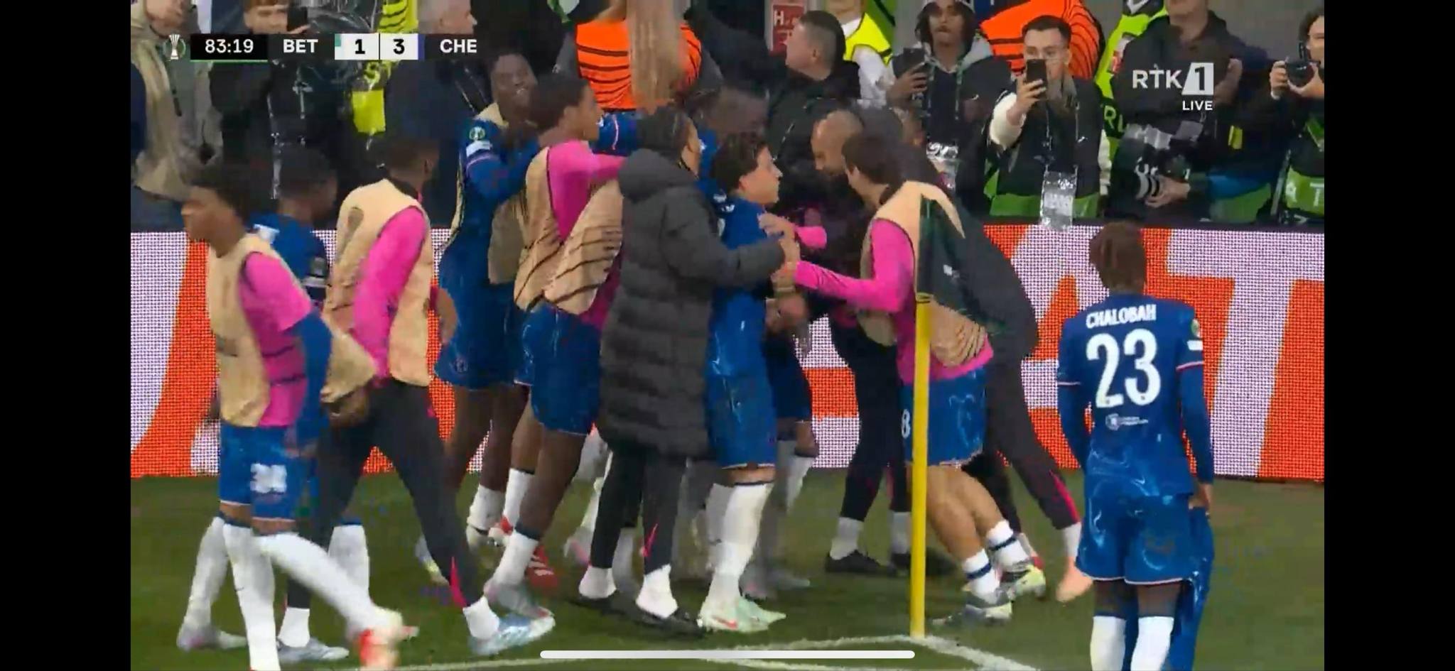 Chelsea shënon sërish, Betisit i këputën shpresat për barazim