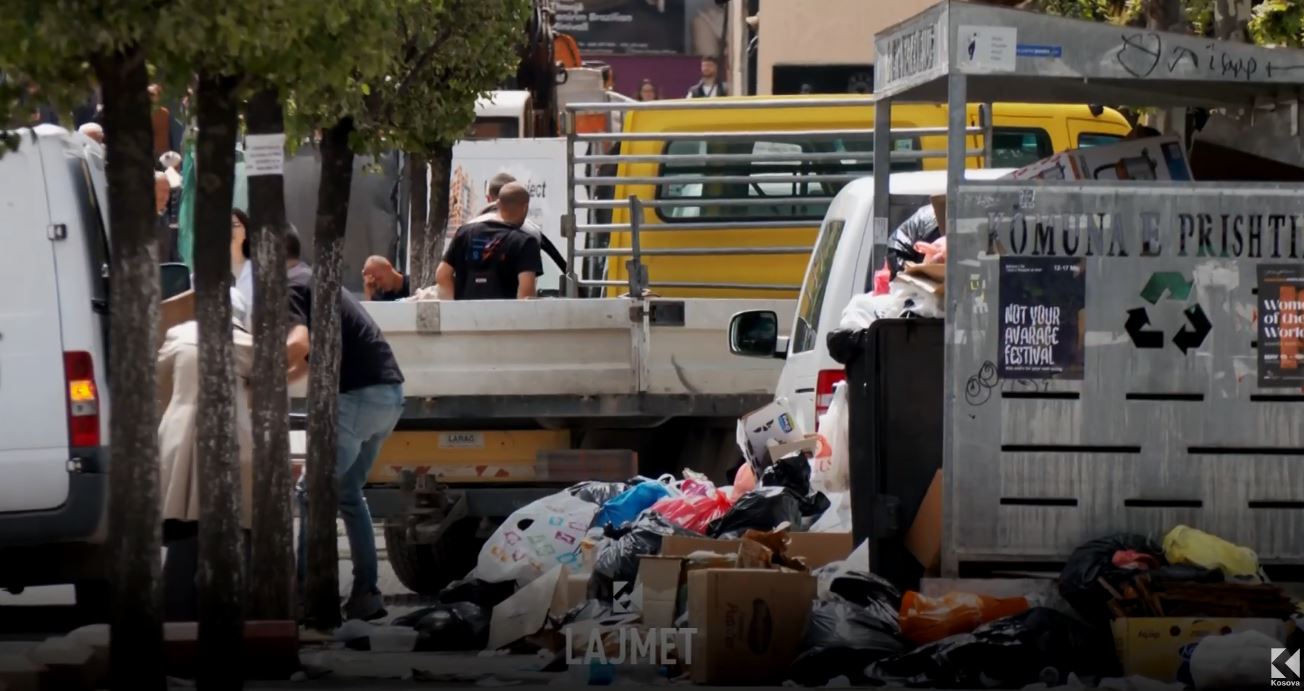 Alarmohen kryeqytetasit, kundërmon Prishtina, mbushet me bërllok (VIDEO)