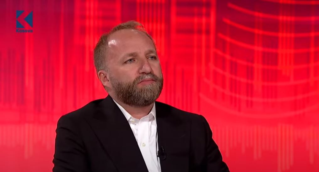 tahiri-per-kater-vjet-33-beteja-per-ta-mbrojtur-rendin-kushtetues