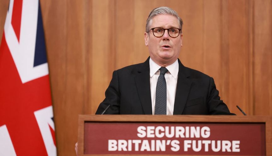 Starmer merr masa për ndalimin e kthimit të shqiptarëve të dëbuar në Britani