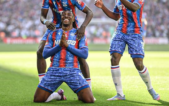 Crystal befason Cityn, kalon në epërsi në finalen e kupës në "Wembley”