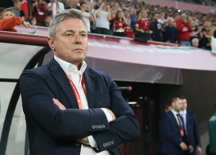 Shqipëria-Serbia, Stojkoviq publikon listën e futbollistëve