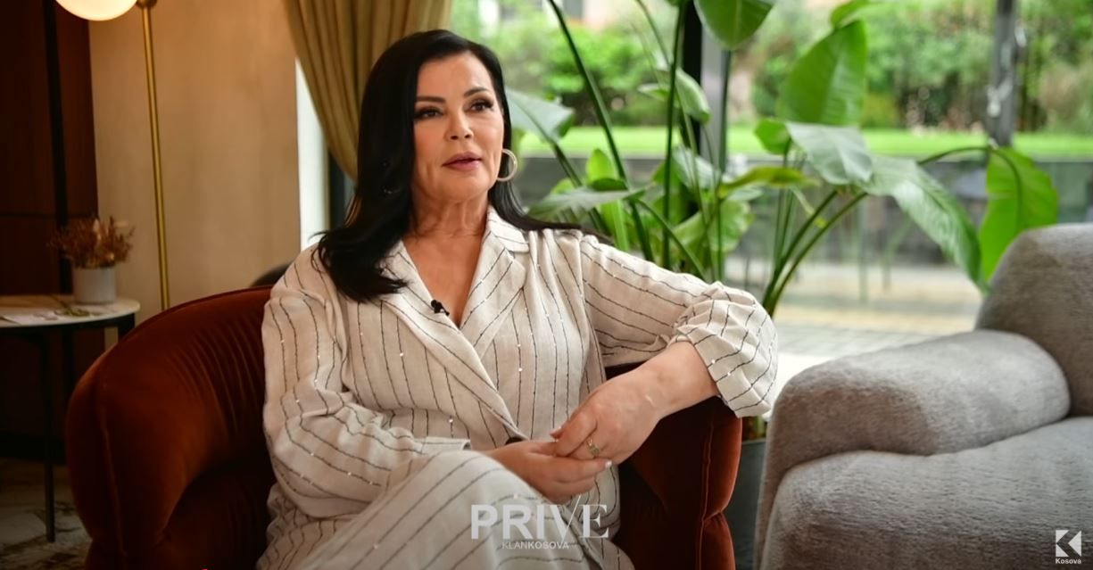 Eli Fara rrëfen vështirësitë në karrierë: Nuk do bëhesh kurrë? (VIDEO)