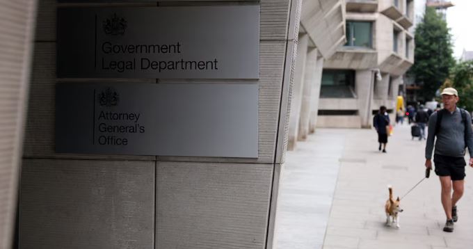 Vidhen të dhënat personale pas një sulmi kibernetik në Agjencinë Britanike të Ndihmës Ligjore