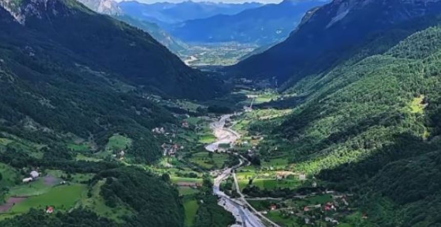 Promovimi i Shqipërisë turistike, Rama ndan pamje të mahnitshme nga Vermoshi (VIDEO)