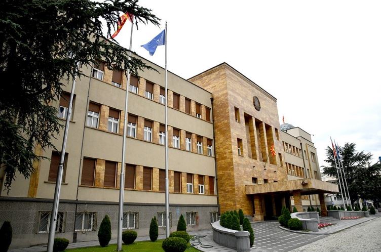 Incident mes deputetëve në Maqedoni të Veriut, ndërhyn sigurimi