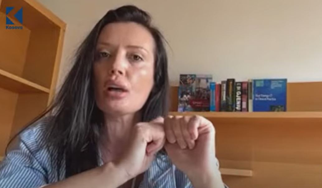 "Martesa është provë evoluimi, nëse do mësosh të dashurosh të njëjtin njëri në forma të ndryshme" (VIDEO)