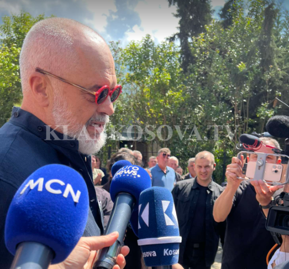 Rama deklarohet shkurt: Të presim çfarë do thotë populli
