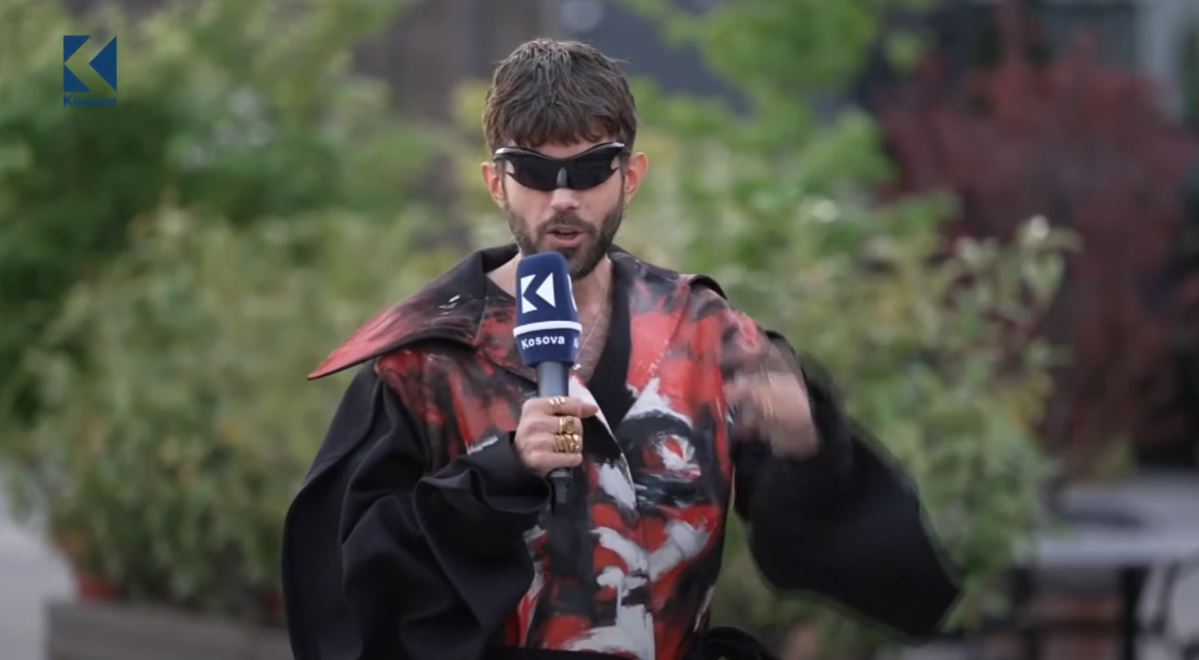 Çka e lidh Niko Komanin me numrin 69? (VIDEO)