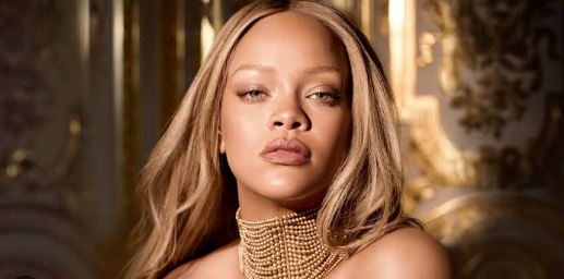 Rihanna po rikthehet me këngë të re