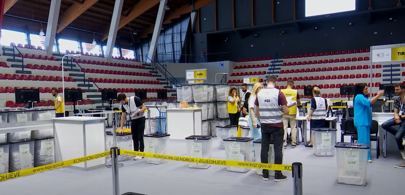 Një javë larg zgjedhjeve, mbërrijnë në Shqipëri 144 mijë vota nga Diaspora