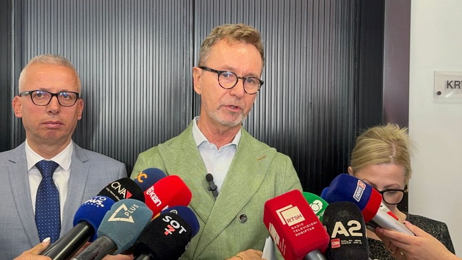 Ambasadori i BE-së në Shqipëri: Partia që ndihet e vjedhur, të raportojë në organet gjyqësore