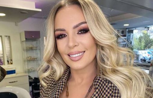 Violeta Kukaj feston ditëlindjen, befasohet nga fëmijët e saj