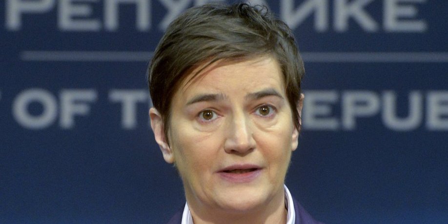 Bërnabiq: Në Hagë bisedova për rrugën evropiane të Serbisë, sanksionet ndaj Rusisë dhe udhëtimin e Vuçiqit në Moskë