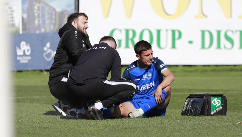Futbollisti Peci pësoi frakturë në hundë, KF Llapi thotë se gjendja e tij është stabile