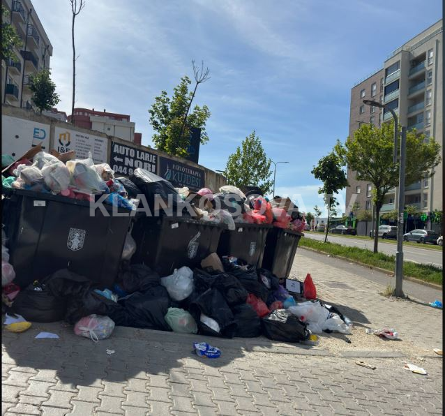 Gjendje e rënduar me bërllok edhe në Rrugën B e Rrugën C në kryeqytet