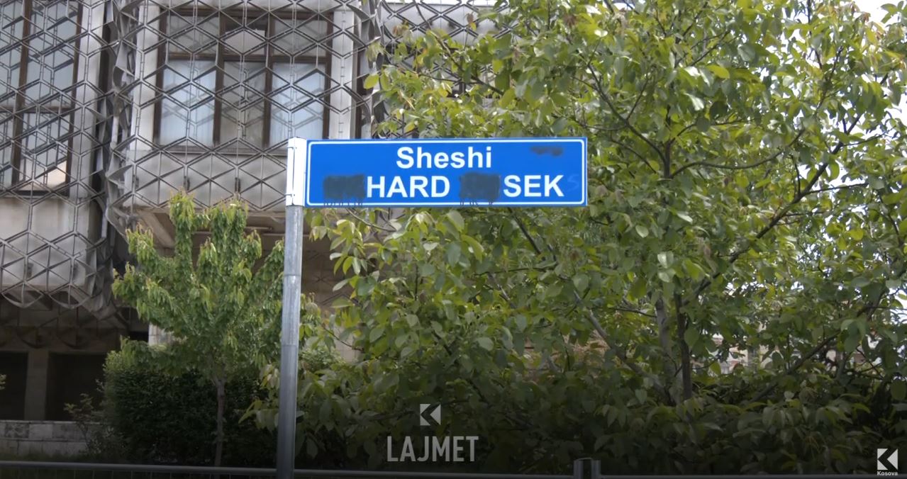 Emri i Erhard Busek përdhoset në “hard se*” (VIDEO)