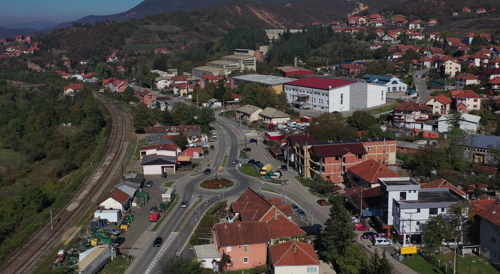 Vidhen vegla pune dhe derivate nga një garazh në Leposaviq