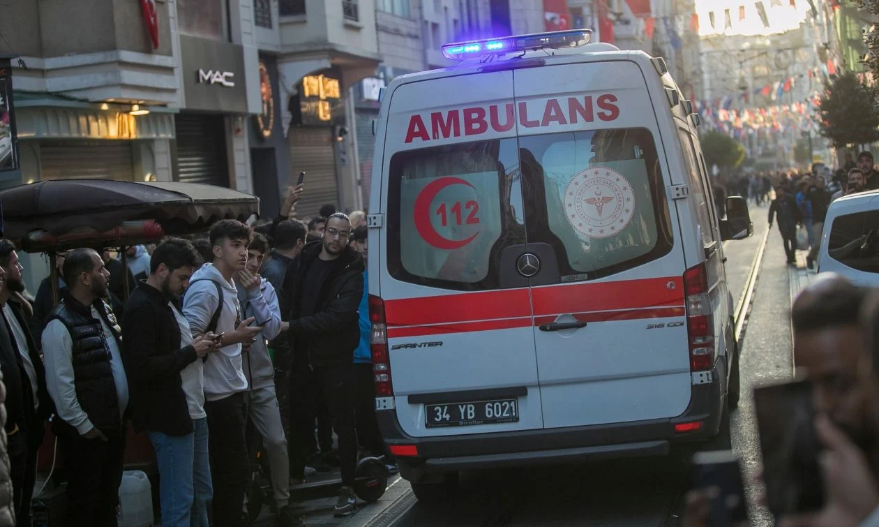 Tërmeti në Turqi: Humb jetën një 14-vjeçare pas atakut të panikut, 69 persona hidhen nga lartësia
