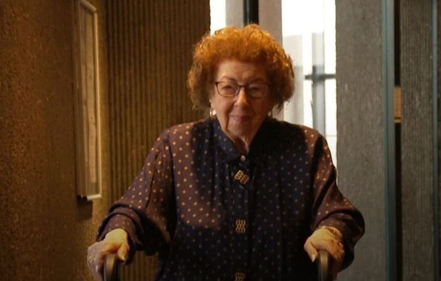 Si ndryshoi jeta gruas 102-vjeçare pas momentit që u bë virale me këshillat e saj